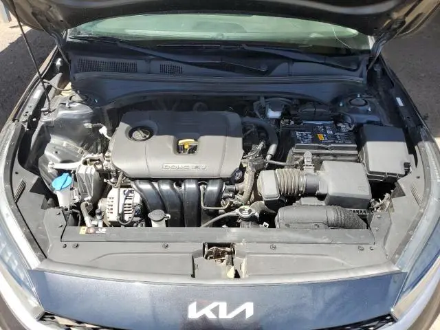 2022 KIA FORTE FE  