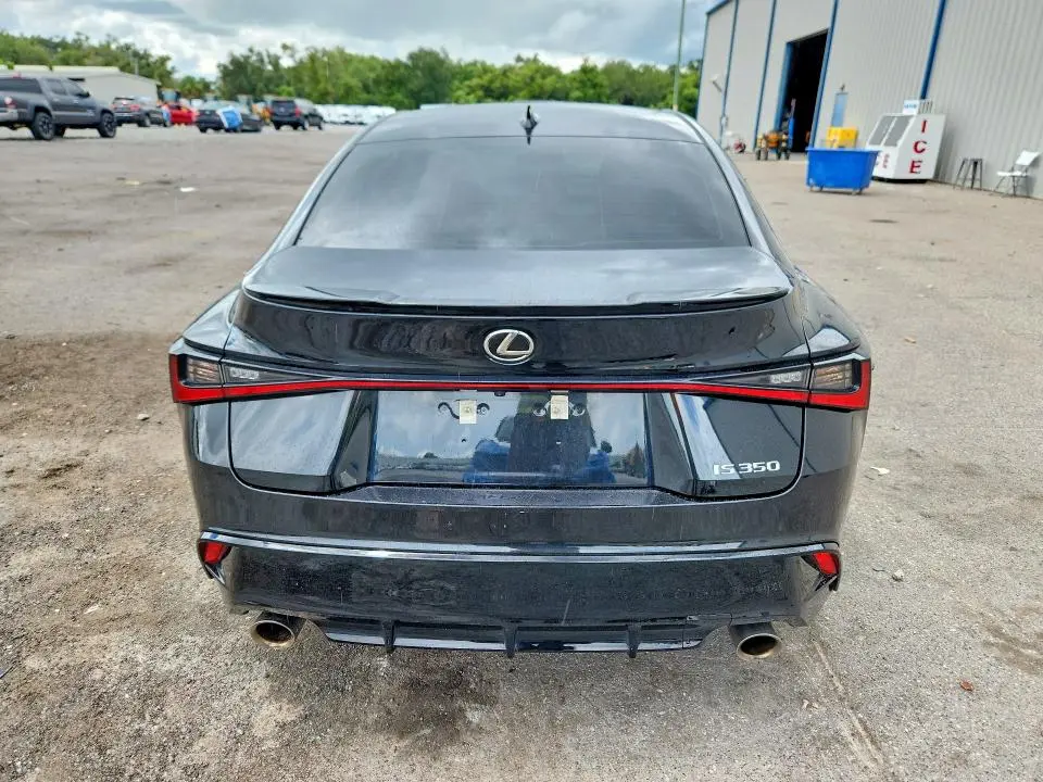2025 LEXUS IS 350 F SPORT DESIGN  