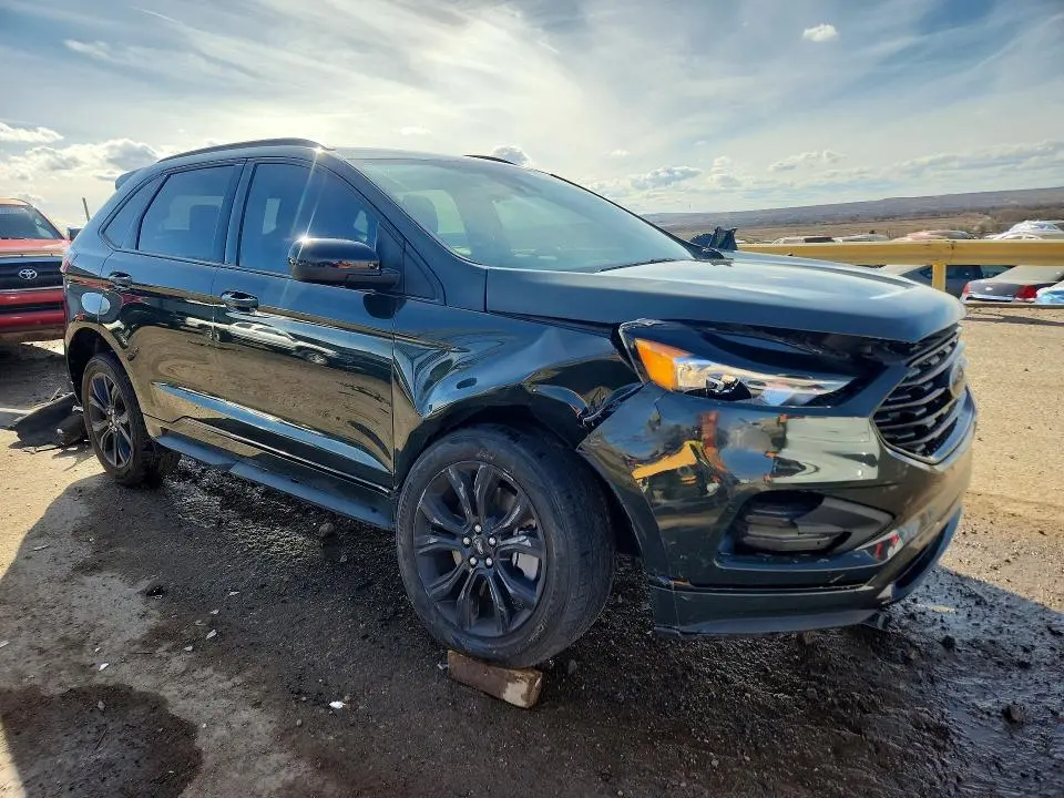 2023 FORD EDGE SE  