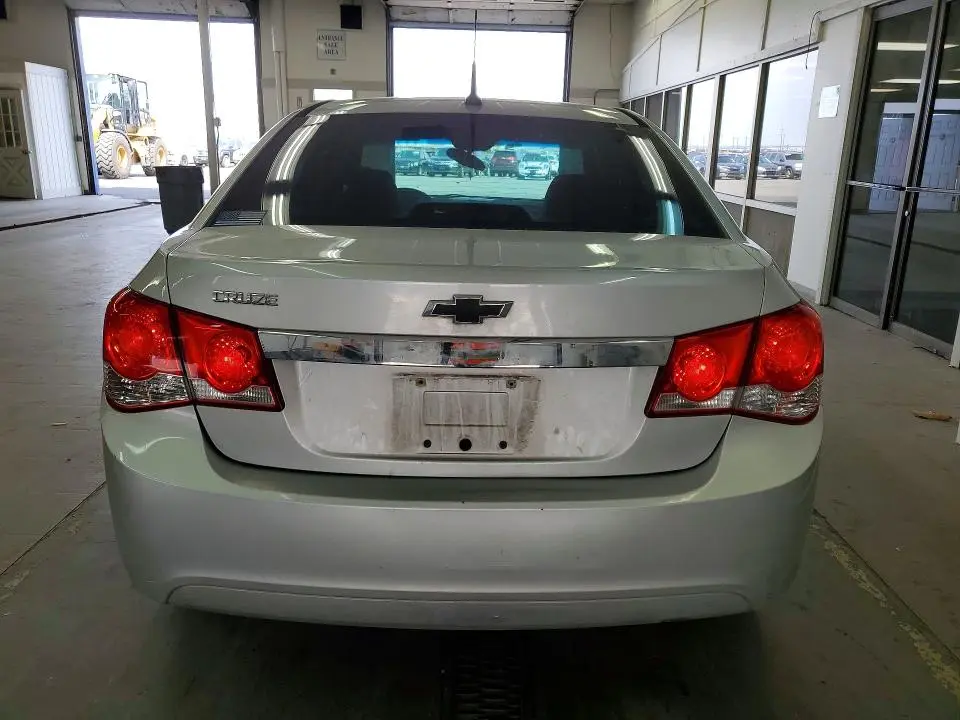 2011 CHEVROLET CRUZE LS  