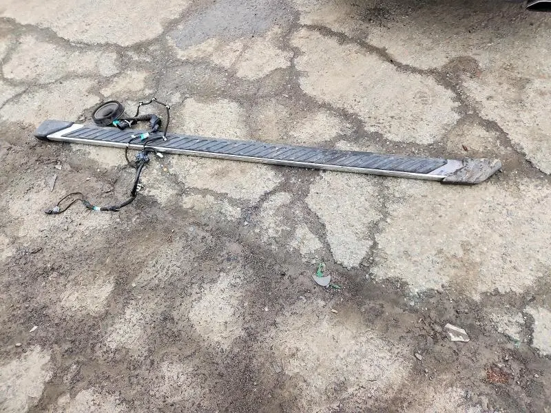 2021 FORD F250 XLT SD 4WD 6.2L V8 CREW CAB