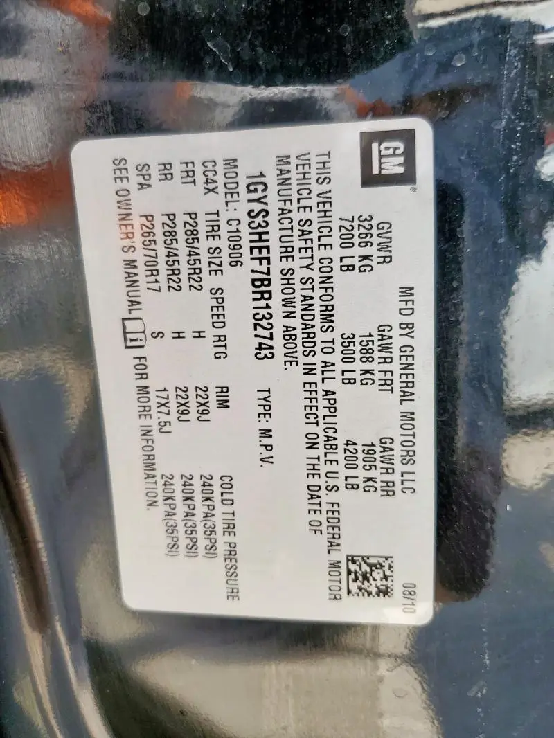 2011 CADILLAC ESCALADE ESV LUXURY  