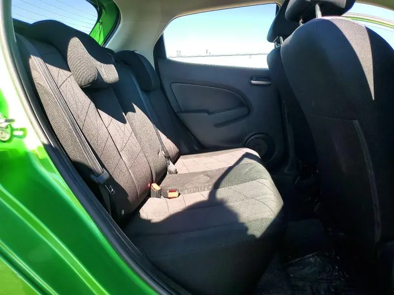 2013 MAZDA MAZDA2   