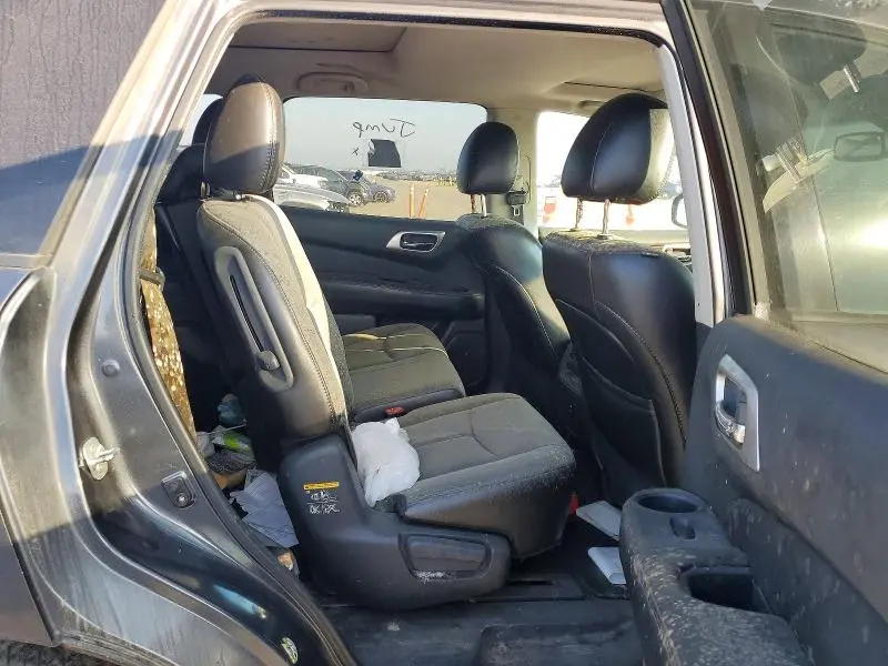 2014 NISSAN PATHFINDER S  