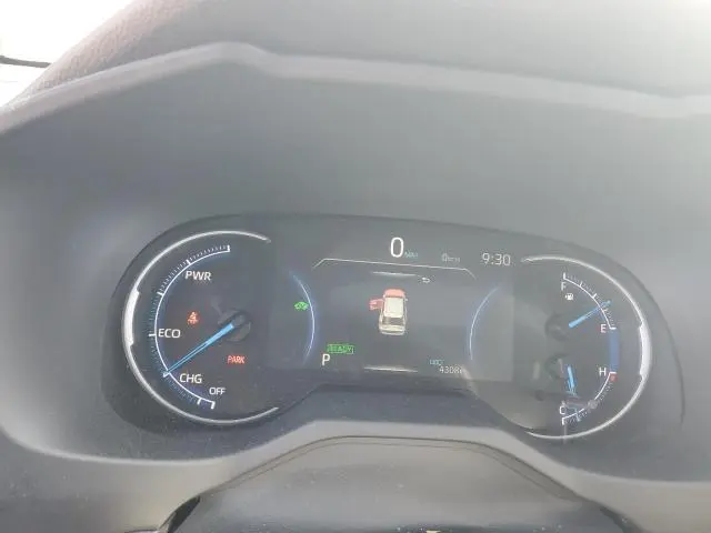 2025 TOYOTA RAV4 XSE