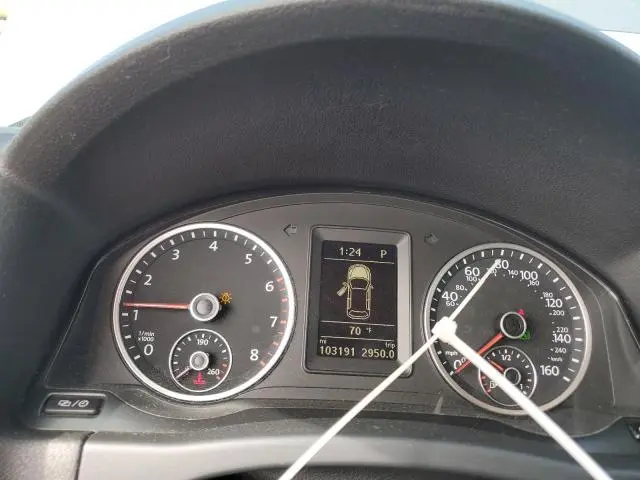 2015 VOLKSWAGEN TIGUAN S  