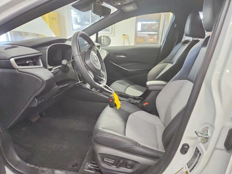 2025 TOYOTA COROLLA XSE  