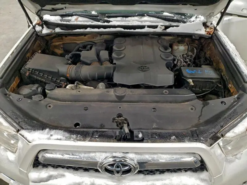 2013 TOYOTA 4RUNNER SR5  