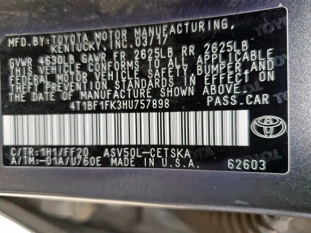 2017 TOYOTA CAMRY LE  