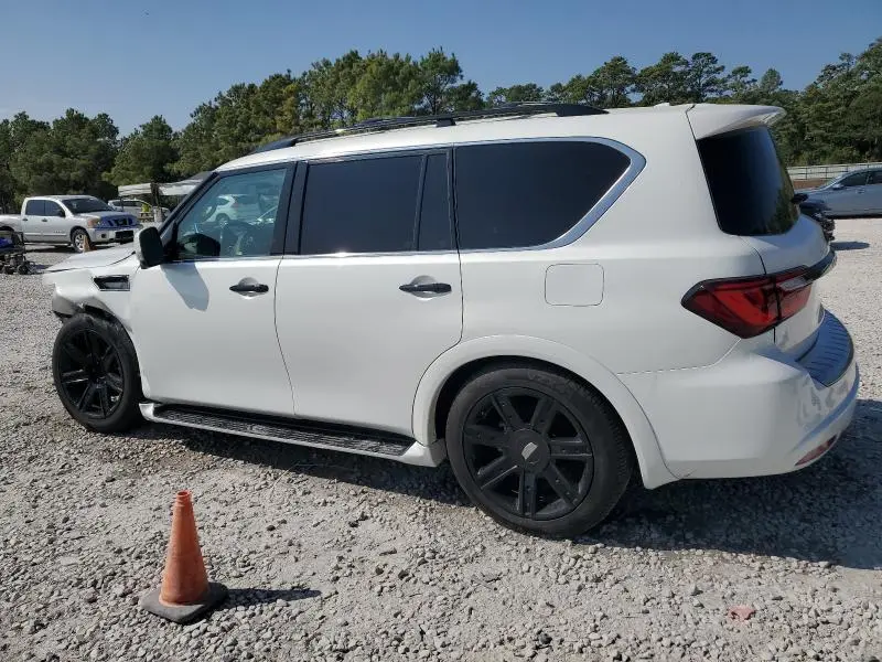 2021 INFINITI QX80 LUXE  