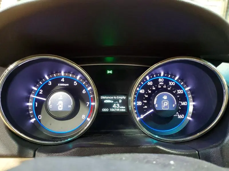 2013 HYUNDAI SONATA GLS  