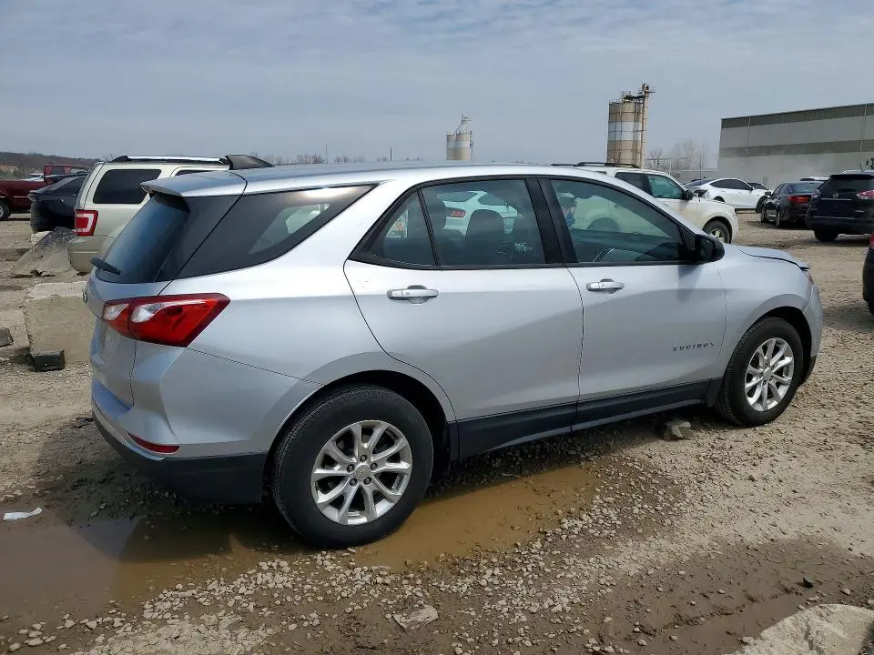 2018 CHEVROLET EQUINOX LS  