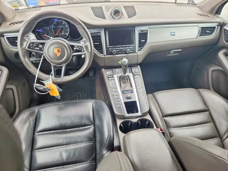 2015 PORSCHE MACAN TURBO  