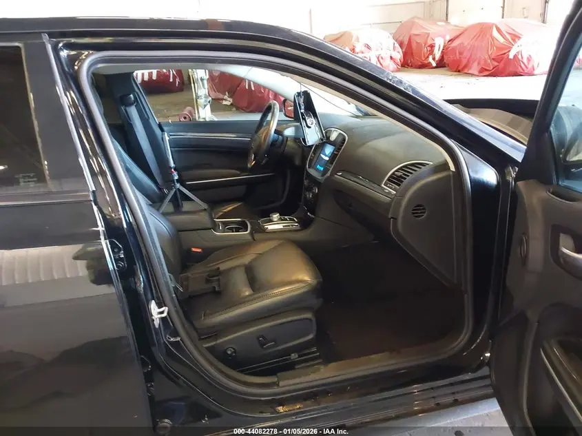 2020 CHRYSLER 300 TOURING L