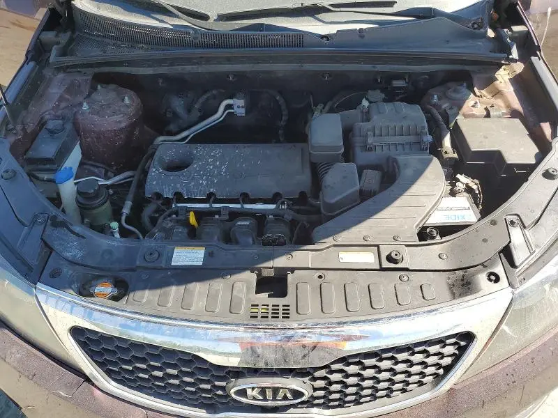 2011 KIA SORENTO LX  