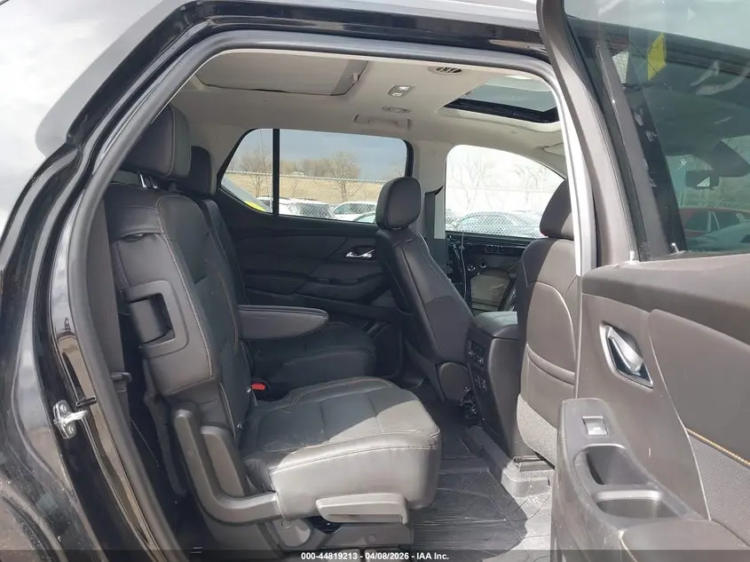 2021 CHEVROLET TRAVERSE AWD PREMIER