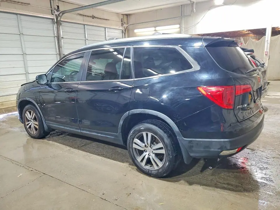 2016 HONDA PILOT EX  