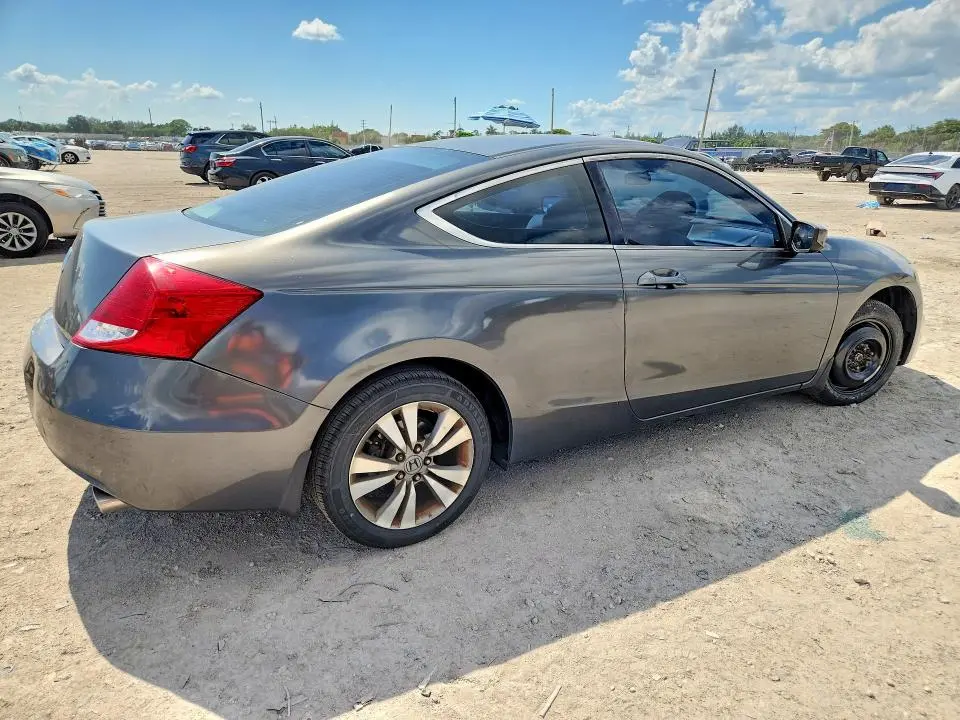 2011 HONDA ACCORD LX-S  