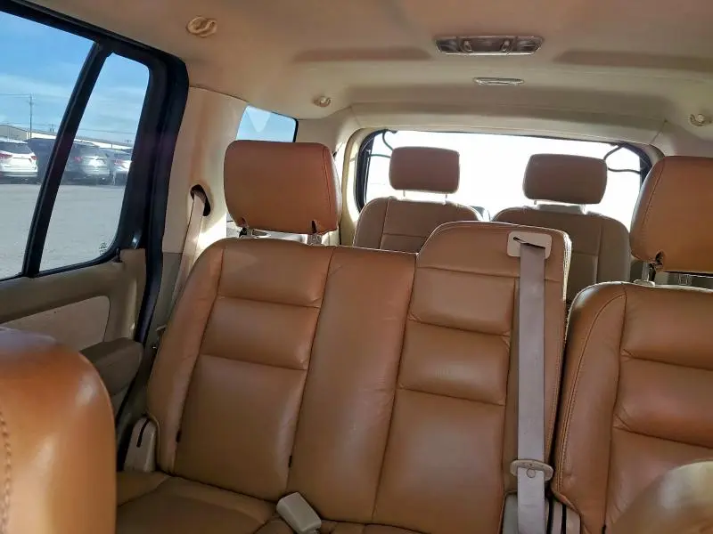 2010 FORD EXPLORER XLT  