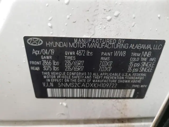 2019 HYUNDAI SANTA FE SE  