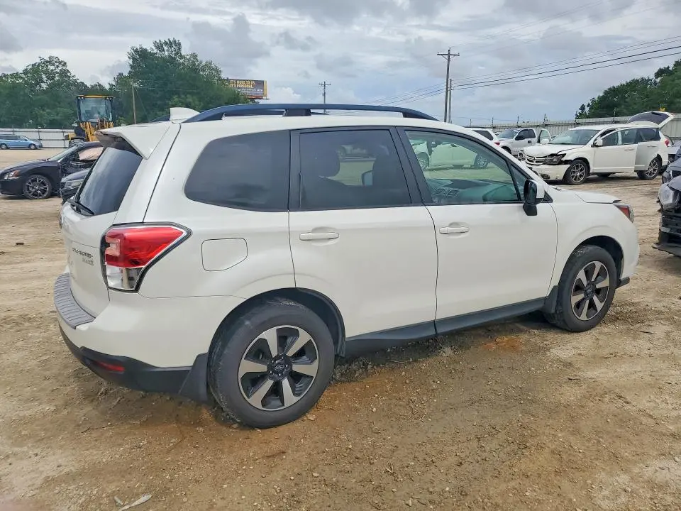 2017 SUBARU FORESTER 2.5I PREMIUM  