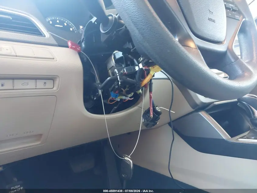 2017 HYUNDAI SONATA SE