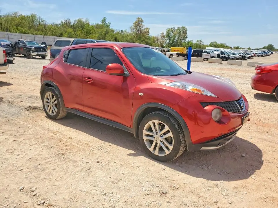 2013 NISSAN JUKE S  