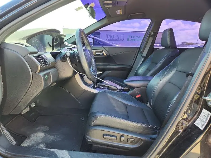 2017 HONDA ACCORD SPORT  