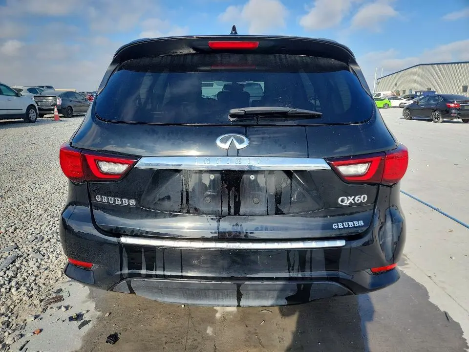 2019 INFINITI QX60 LUXE  