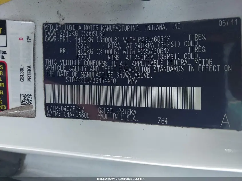 2011 TOYOTA SIENNA LE V6