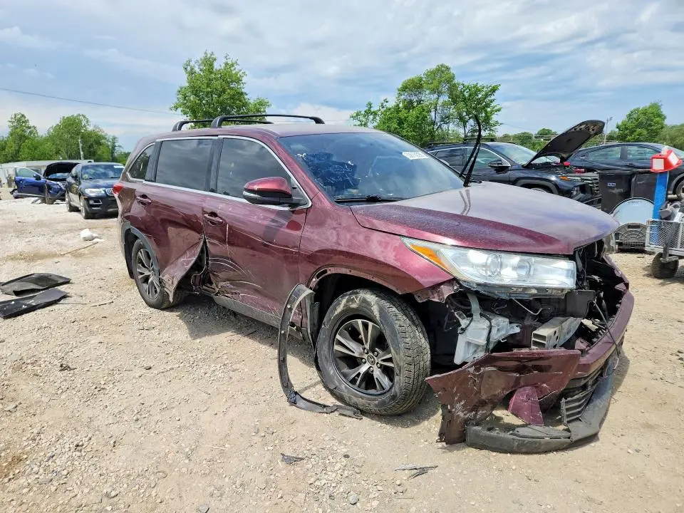 2019 TOYOTA HIGHLANDER LE PLUS  
