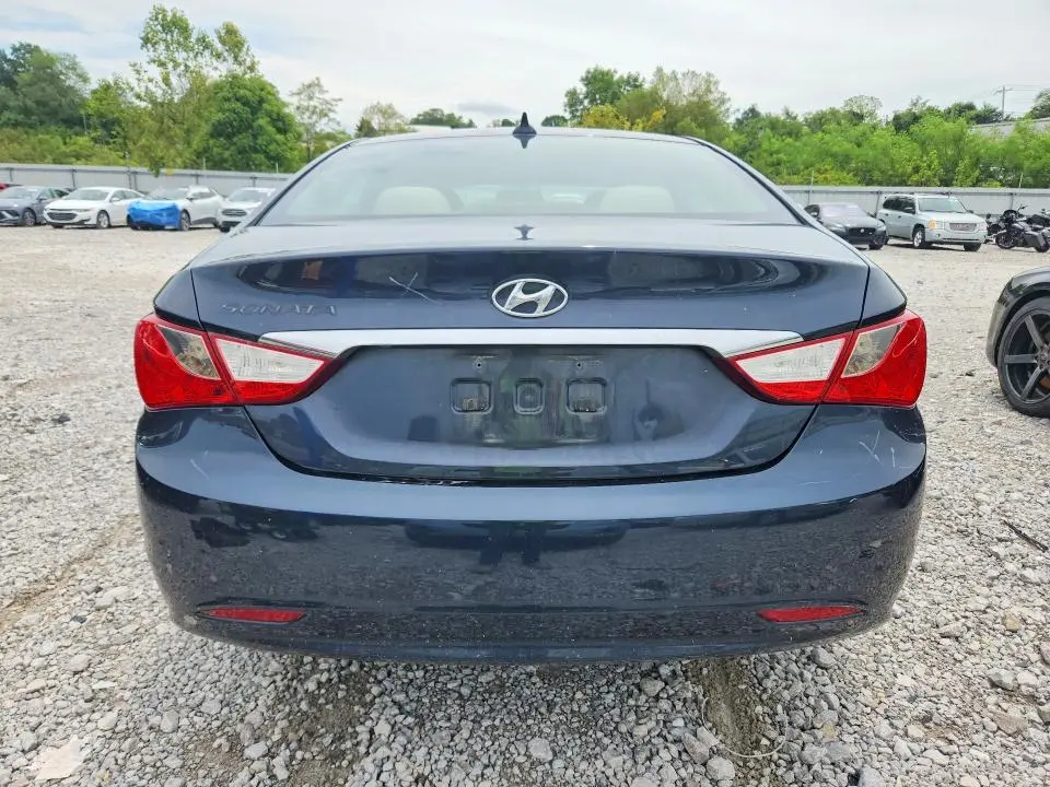 2012 HYUNDAI SONATA GLS  