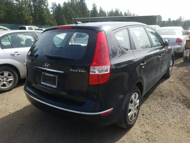 2010 HYUNDAI ELANTRA TOURING GLS