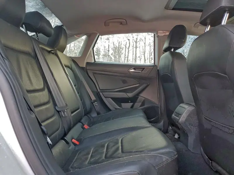 2021 VOLKSWAGEN JETTA SEL PREMIUM  