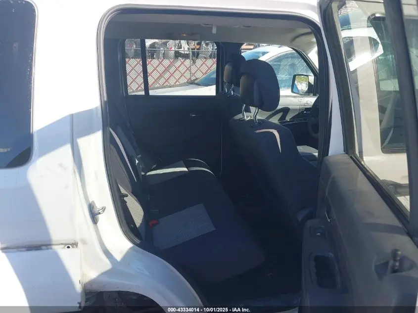 2010 JEEP LIBERTY SPORT