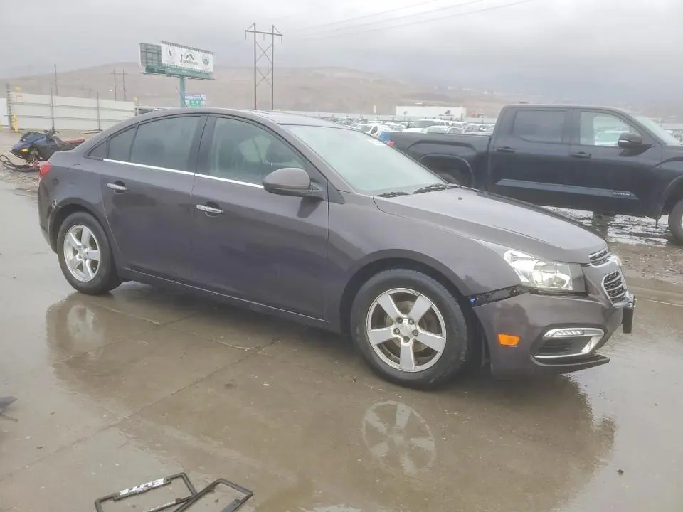 2015 CHEVROLET CRUZE LT  