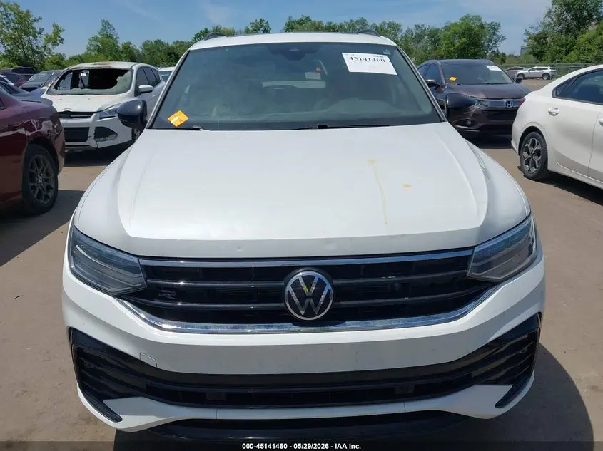 2023 VOLKSWAGEN TIGUAN 2.0T SE R-LINE BLACK