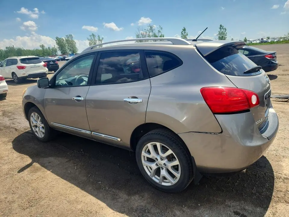 2012 NISSAN ROGUE S  