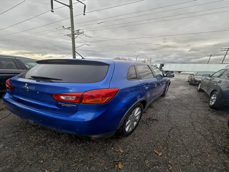 2015 MITSUBISHI OUTLANDER SPORT ES  