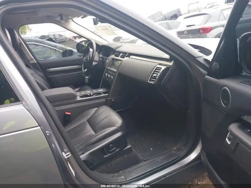 2020 LAND ROVER DISCOVERY LANDMARK EDITION