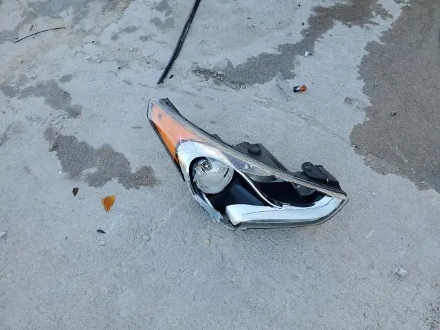 2012 HYUNDAI VELOSTER   