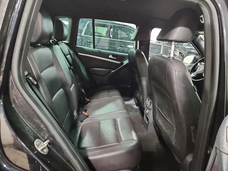 2016 VOLKSWAGEN TIGUAN S  