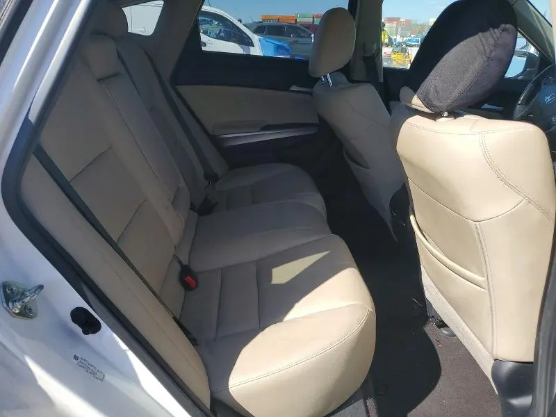 2013 HONDA CROSSTOUR EXL  