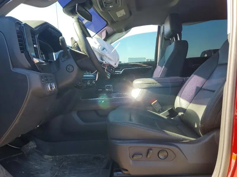 2024 GMC SIERRA K1500 SLT  