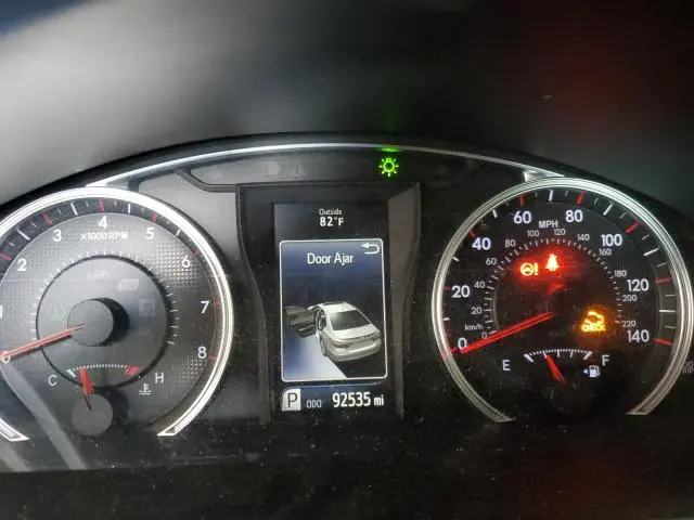 2016 TOYOTA CAMRY LE  
