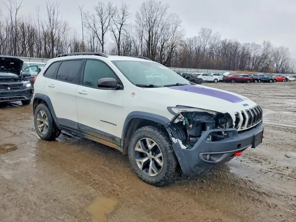 2014 JEEP CHEROKEE TRAILHAWK  