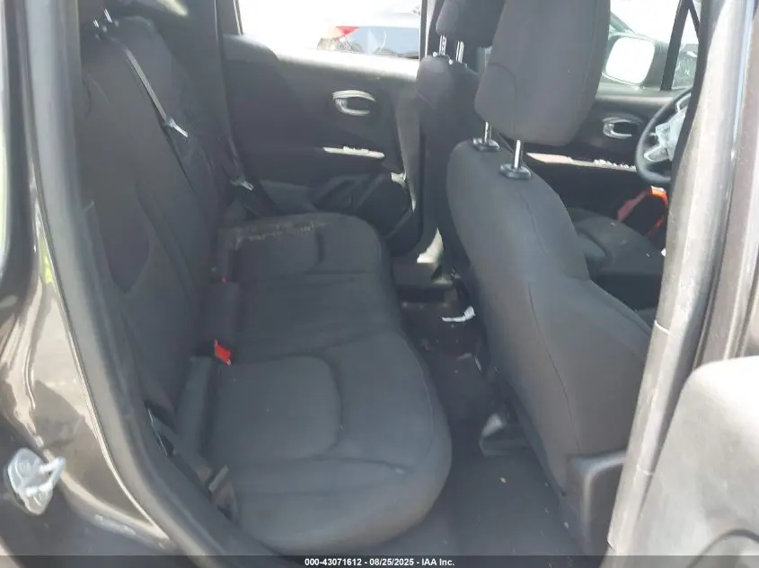 2019 JEEP RENEGADE UPLAND 4X4