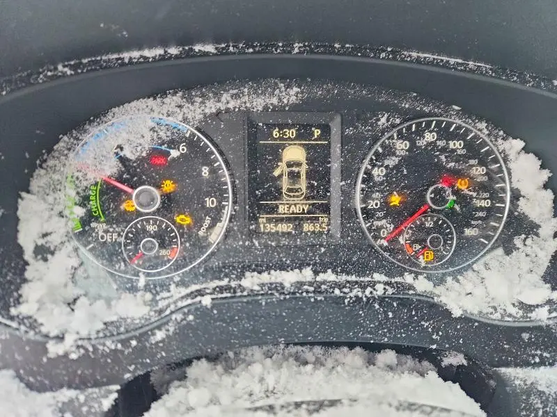 2013 VOLKSWAGEN JETTA HYBRID  