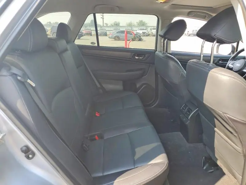 2017 SUBARU OUTBACK   