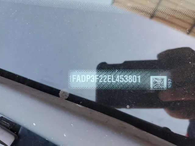 2014 FORD FOCUS SE  